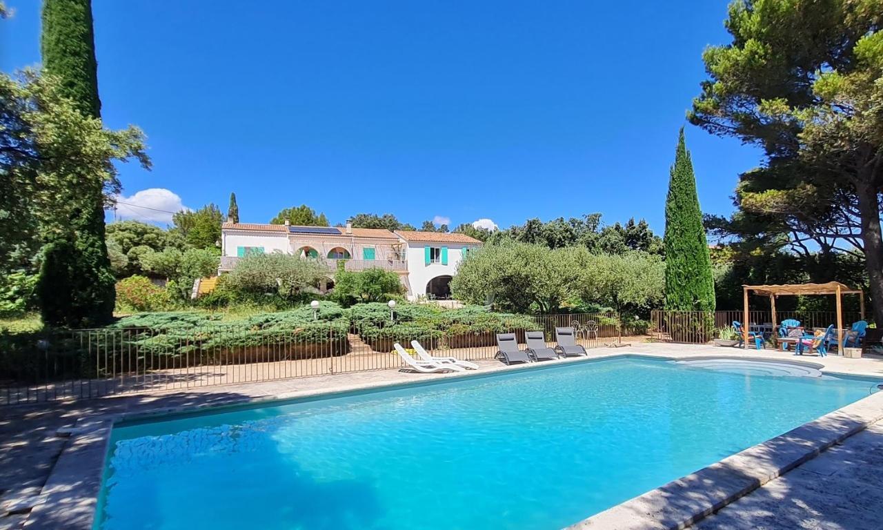 Hotel Domaine Colibri En Provence Pujaut Zewnętrze zdjęcie