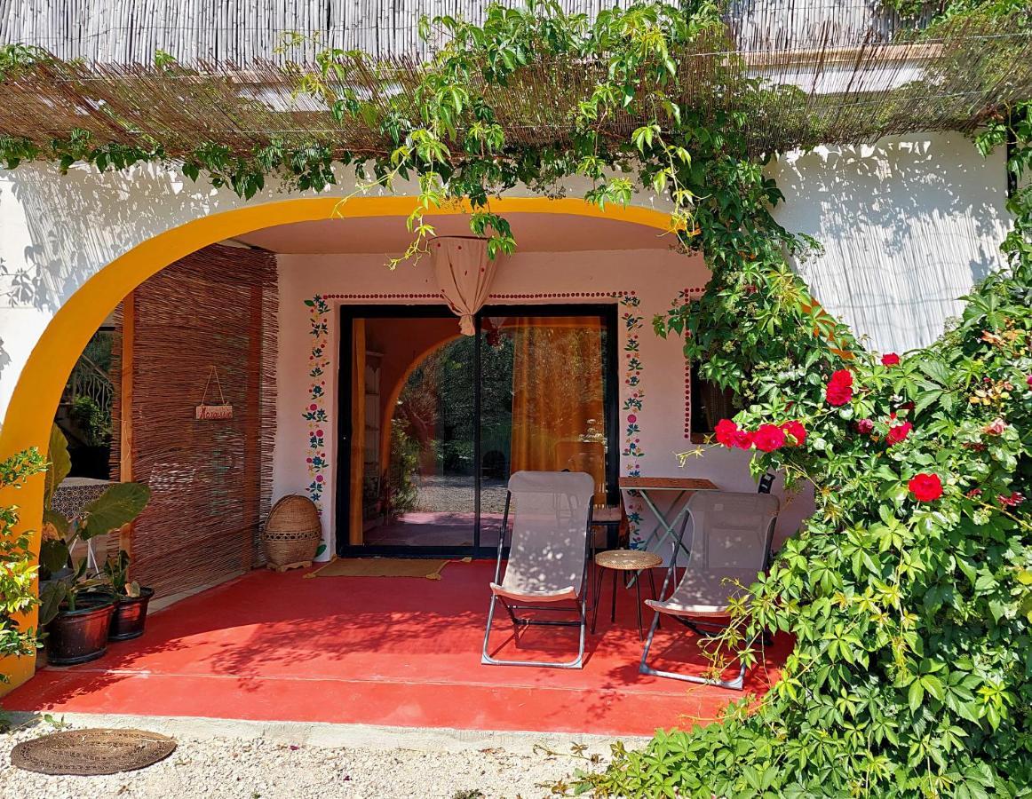 Hotel Domaine Colibri En Provence Pujaut Zewnętrze zdjęcie