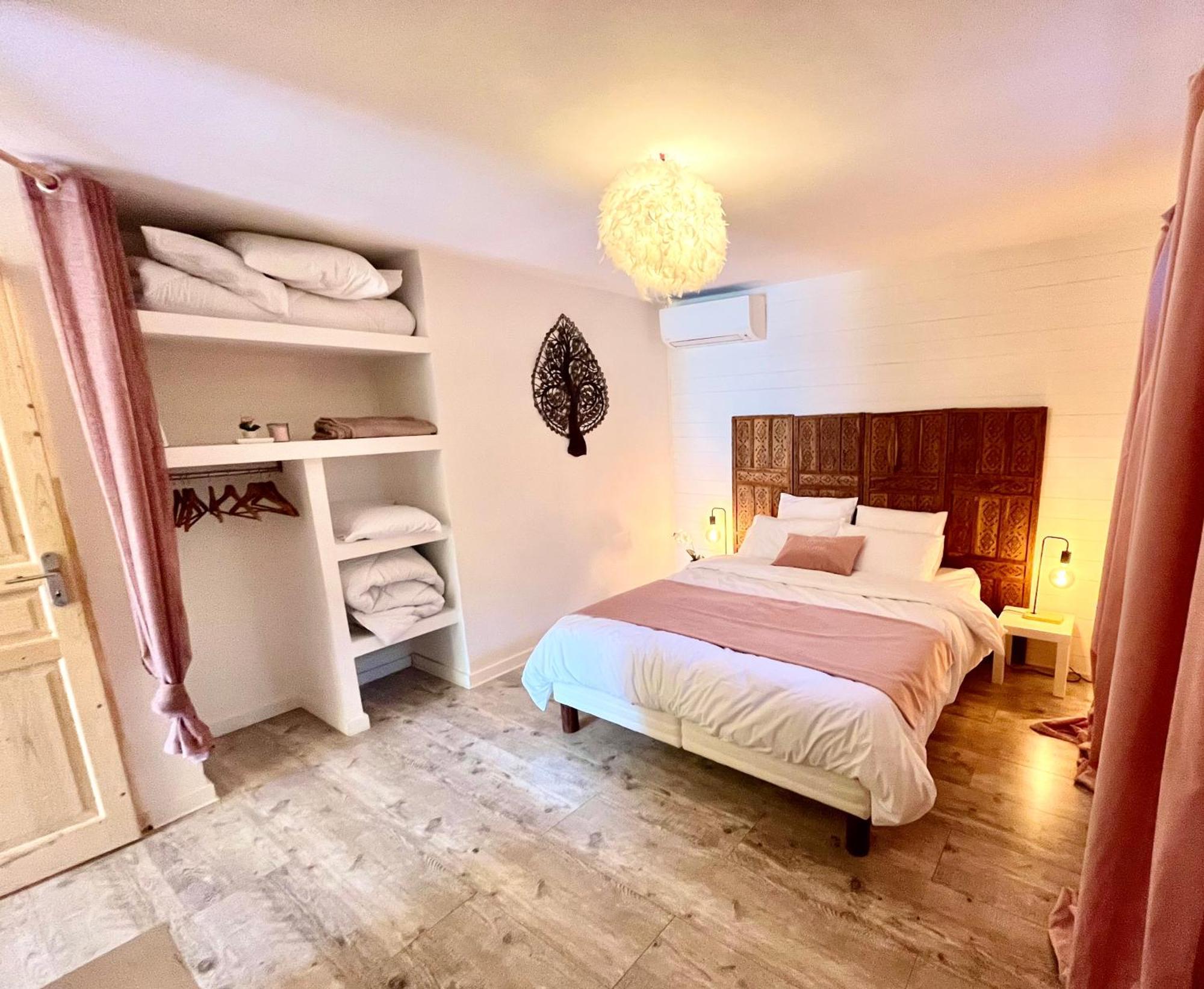 Hotel Domaine Colibri En Provence Pujaut Zewnętrze zdjęcie